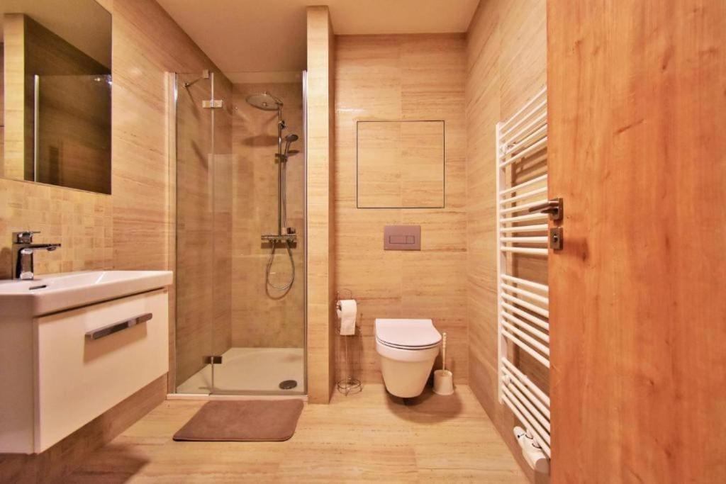 Moderni Apartman Horni Marsov - By Alka Exterior foto